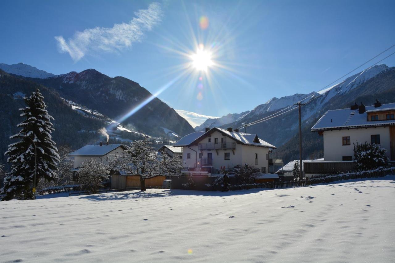 Apart Pitztalurlaub Wenns Exterior photo